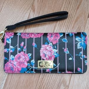 Betsey Johnson wristlet